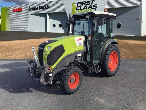 NEXOS 230 VE 4C CLAAS Tracteur vigneron/fruitier
