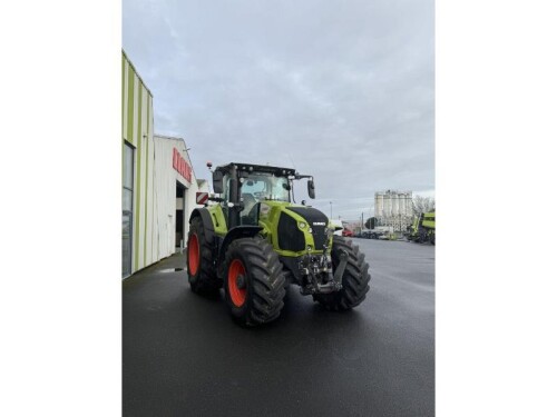 AXION 870 CMATIC Claas Tracteur