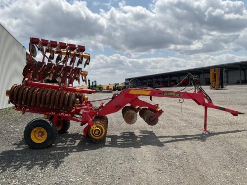 CARRIER CR500 Vaderstad Déchaumeur à dents