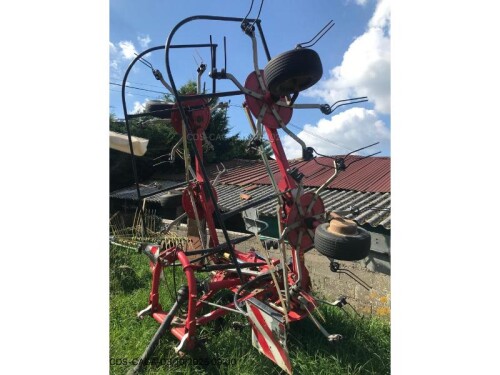 TH 6606 DN Fella Fenaison