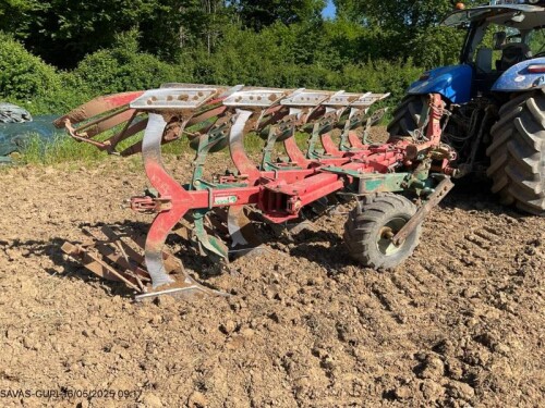 ES 100 Kverneland Outils du sol non animés