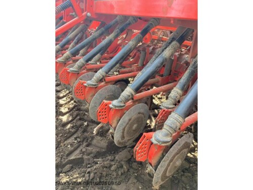 INTEGRA 4003-28 Kuhn Semoir &agrave; grains