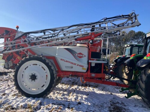 ATLANTIQUE 2400 Kuhn Pulv&eacute;risateur tra&icirc;n&eacute;