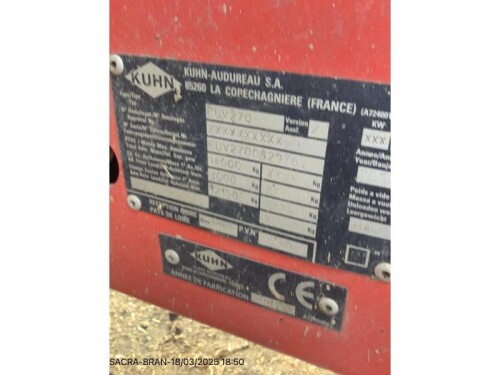 EUROMIX 1 2070 Kuhn Distribution fourrages/Paillage