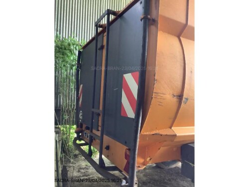 QUALIMIX 200 Lucas Distribution fourrages/Paillage