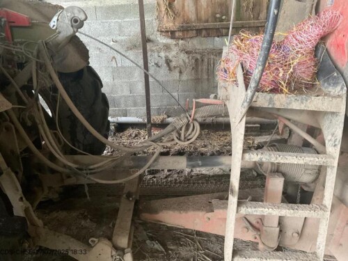 ALTOR 5070M Kuhn Distribution fourrages/Paillage