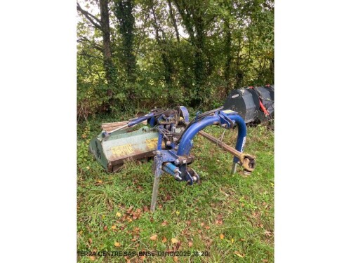 DMF 180 Desvoys Broyeur d'accotement